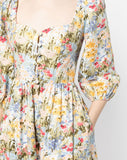 Three-quarter sleeved dress